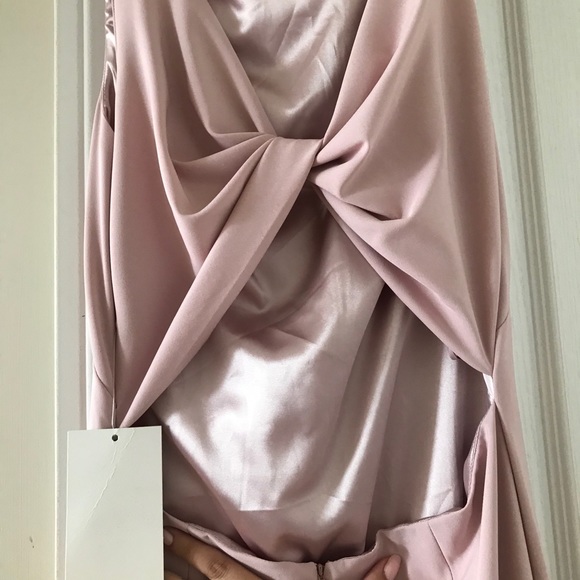 Gorgeous evening gown prom dress. - Picture 3 of 9